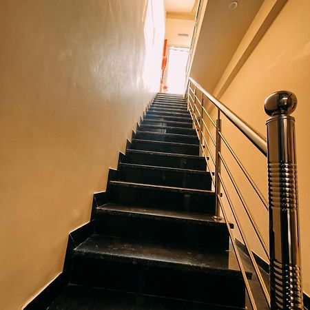 Hotel Pooja Jaipur Exteriör bild